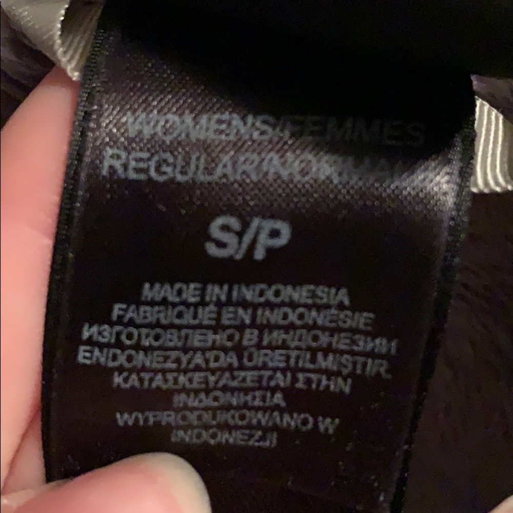 Grey Fuzzy Northface - image 3